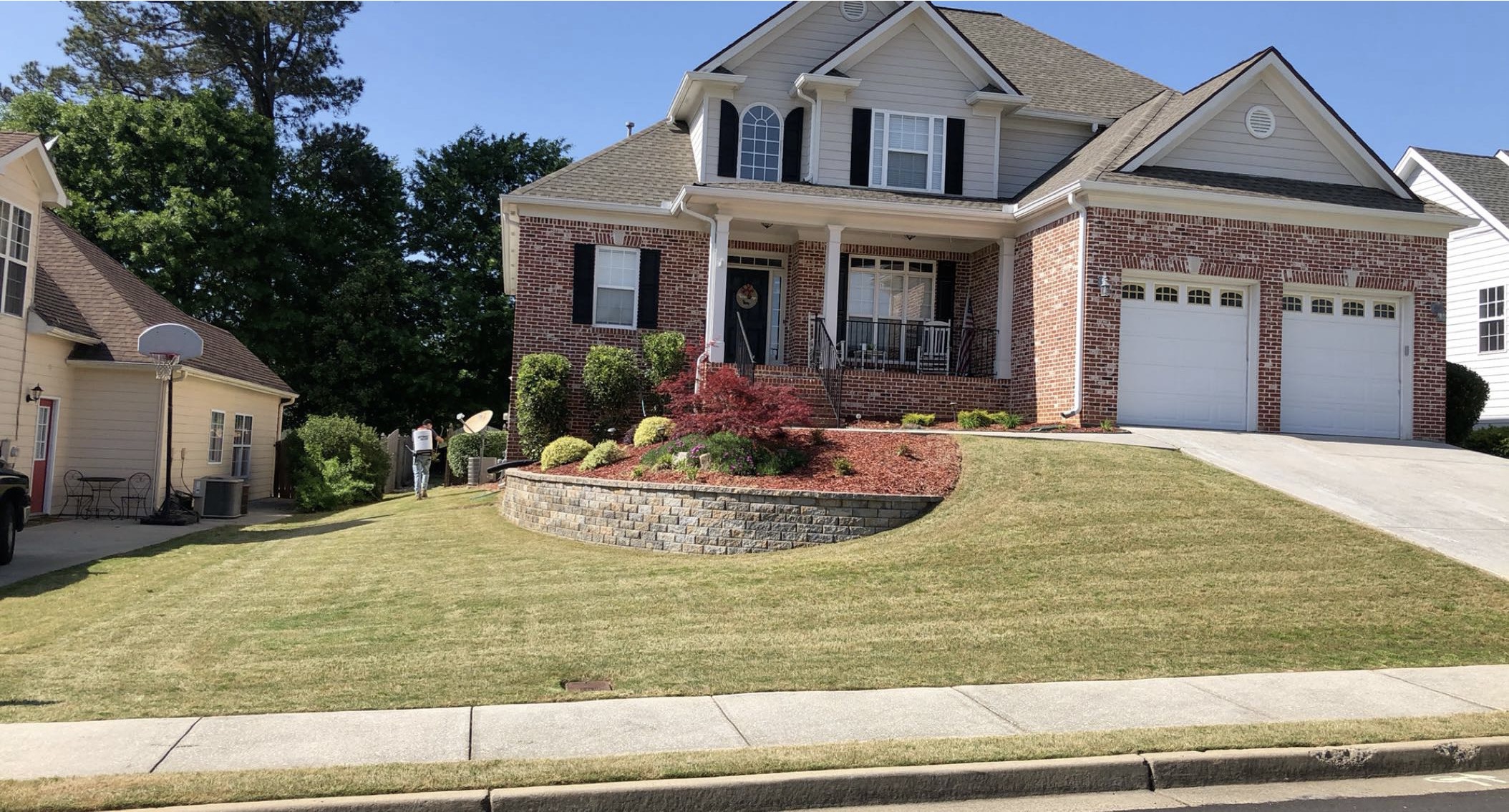 Front lawn curb appeal